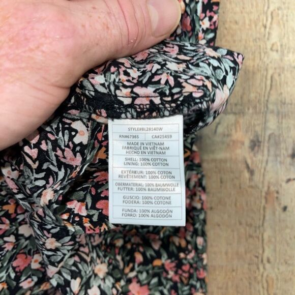 BB Dakota Sleeveless Tiered Black Floral Dress - Picture 13 of 14